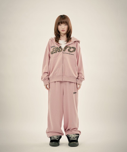 Buyer'sselect/【SET-UP着用可能】総柄ロゴプリントジップパーカー
