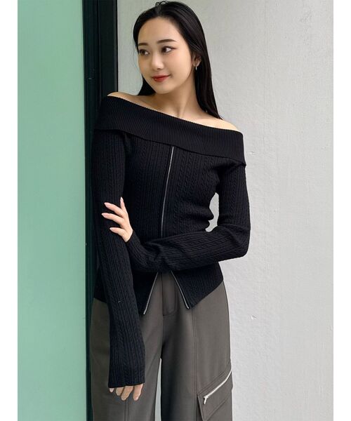 MURUA（ムルーア）の「オフショルダーケーブルニット（ニット/セーター・レディース・ブラック/アイボリー/グレー・FREE）」の7枚目の写真