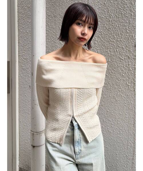 MURUA（ムルーア）の「オフショルダーケーブルニット（ニット/セーター・レディース・ブラック/アイボリー/グレー・FREE）」の12枚目の写真