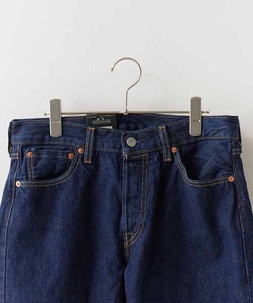 Levi's(リーバイス)の「LEVI'S/リーバイス 501 ORIGINAL 501 オリジナルジーンズ デニムパンツ ジーパン ストレート 秋 秋服 2026年秋冬(デニムパンツ・メンズ・ブラック/ブルー・30inch/32inch/34inch/36inch)」の8枚目の写真