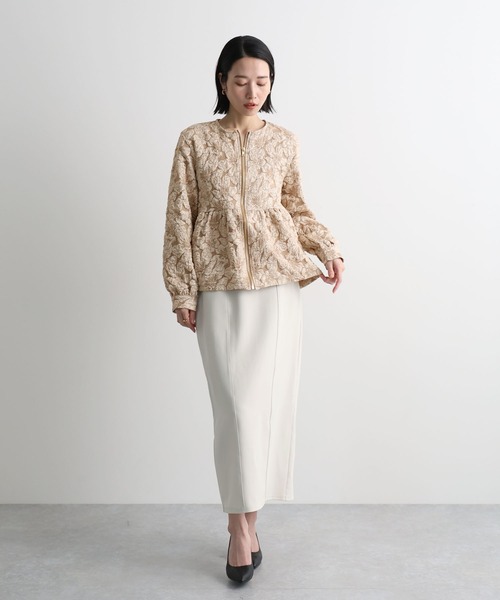 Futier land(フューティアランド)の「ジャガードフラワーペプラムジャケット(ブルゾン・レディース・ベージュ/ブラック・LARGE/MEDIUM)」の10枚目の写真