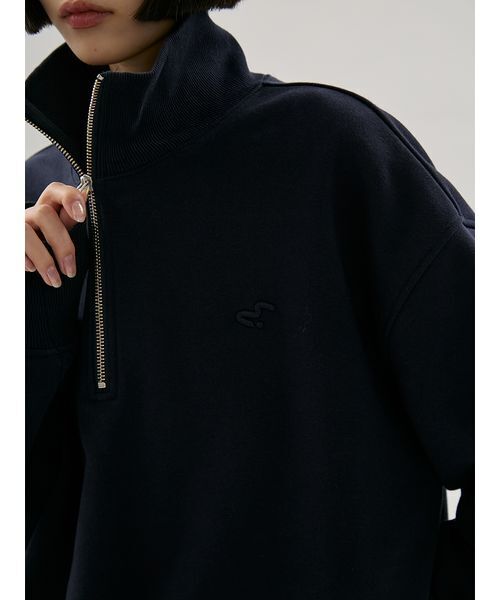 emmi（エミ）の「【em】ハーフジップスウェット【セットアップ対応】（スウェット・レディース・ホワイト/ネイビー・F）」の22枚目の写真