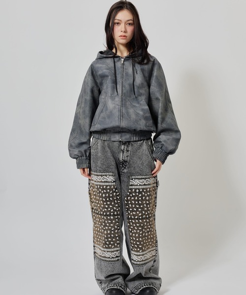 atmos pink(アトモスピンク)の「atmos pink Faux Leather Hoodie Jacket / アトモス ピンク フォー レザー フーディー ジャケット(その他アウター・レディース・チャコール/ピンク・FREE)」の4枚目の写真