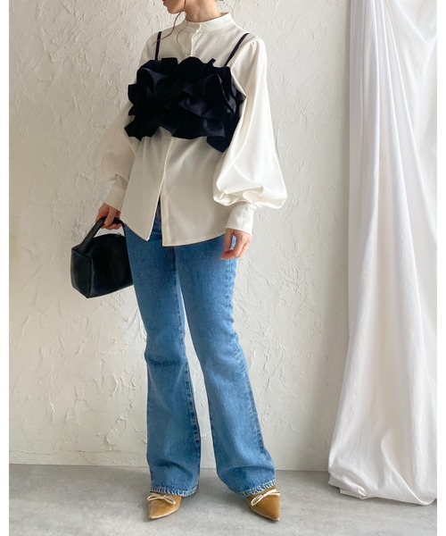 She's Closet(シーズクローゼット)の「ボリューム フリル ビスチェ キャミソール / レイヤードトップス(キャミソール・レディース・アイボリー/ブラック・FREE)」の14枚目の写真