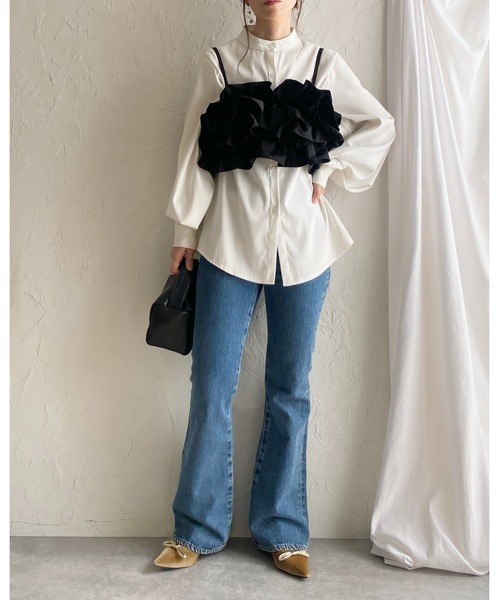 She's Closet(シーズクローゼット)の「ボリューム フリル ビスチェ キャミソール / レイヤードトップス(キャミソール・レディース・アイボリー/ブラック・FREE)」の16枚目の写真