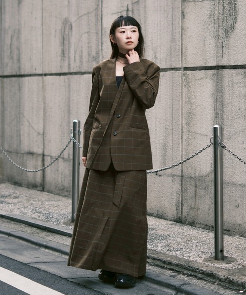 UJOH(ウジョー)の「【UJOH/ウジョー】《STUDIOUS別注》 Draw Code Belt Skirt/ドローコードスカート(スカート・レディース・オリーブ・2/1)」の17枚目の写真