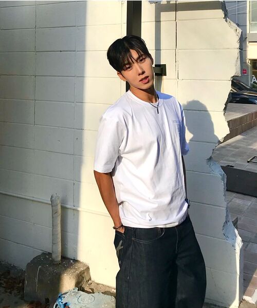 NOMANUAL(NOMANUAL)の「N.I T-SHIRT - CREAM(Tシャツ/カットソー・レディース・その他・LARGE/SMALL/MEDIUM/X-LARGE)」の2枚目の写真