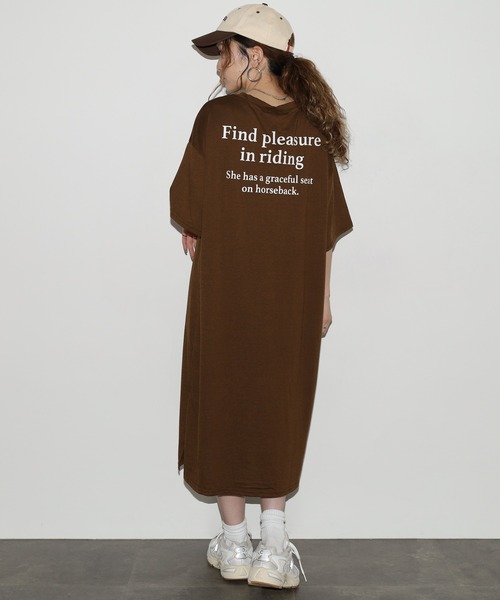 FUNALIVE(ファンアライブ)の「バックロゴオーバーサイズTミニワンピ 半袖(Tシャツ/カットソー・レディース・モカ/ネイビー/ブラック・L)」の17枚目の写真