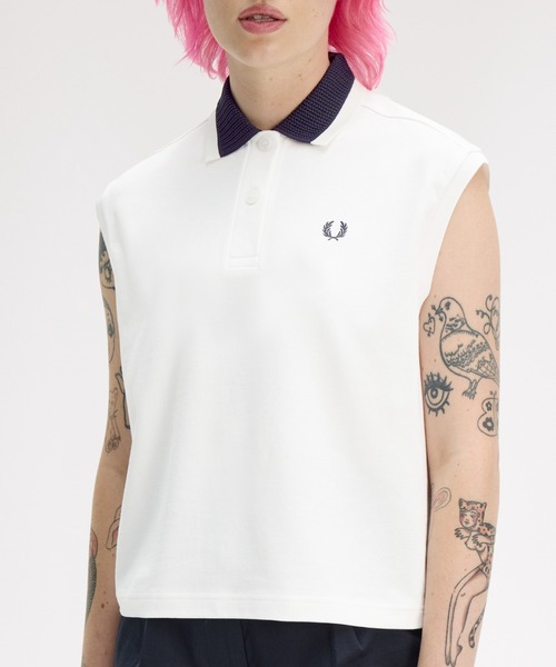 FRED PERRY(フレッドペリー)の「Mesh Collar Polo Shirt/メッシュカラーポロシャツ(ポロシャツ・レディース・ホワイト/ブラック・10)」の2枚目の写真