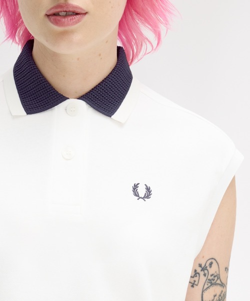 FRED PERRY(フレッドペリー)の「Mesh Collar Polo Shirt/メッシュカラーポロシャツ(ポロシャツ・レディース・ホワイト/ブラック・10)」の16枚目の写真