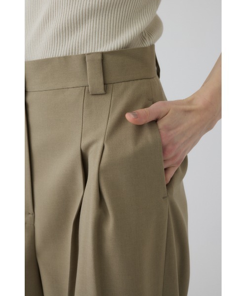 RIM.ARK(リムアーク)の「Loose slacks ルーズ スラックス(スラックス・レディース・グレー/ブラック/グレイッシュベージュ・36/38)」の11枚目の写真