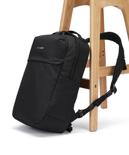 pacsafe(パックセーフ)の「pacsafe/パックセーフ V 20L City backpack/シティバックパック(バックパック/リュック・メンズ・ブラック・FREE)」の3枚目の写真