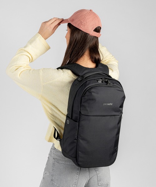 pacsafe(パックセーフ)の「pacsafe/パックセーフ V 20L City backpack/シティバックパック(バックパック/リュック・メンズ・ブラック・FREE)」の17枚目の写真