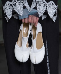 VACANCY（ヴァカンシー）の「カットアウト足袋フラットシューズ（サンダル）」