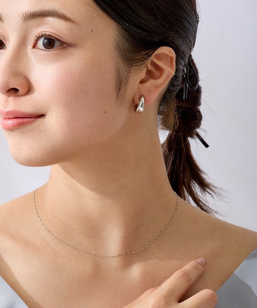 CALIN STANDARD(カリンスタンダード)の「◆金属アレルギー対応◆◆made in japan◆【痛くない】【落ちにくい】【ストレスフリーな着け心地】ソリッドライン グランループフィットイヤリング(イヤリング・レディース・シルバー/ゴールド・FREE)」の13枚目の写真