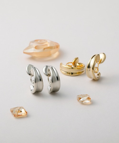 CALIN STANDARD(カリンスタンダード)の「◆金属アレルギー対応◆◆made in japan◆【痛くない】【落ちにくい】【ストレスフリーな着け心地】ソリッドライン グランループフィットイヤリング(イヤリング・レディース・シルバー/ゴールド・FREE)」の18枚目の写真