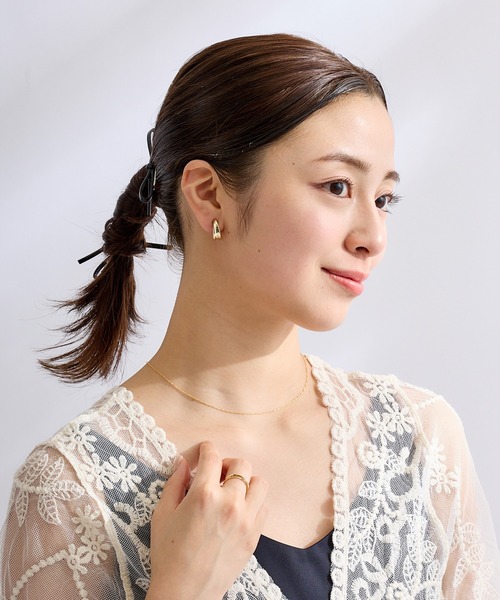 CALIN STANDARD(カリンスタンダード)の「◆金属アレルギー対応◆◆made in japan◆【痛くない】【落ちにくい】【ストレスフリーな着け心地】ソリッドライン グランループフィットイヤリング(イヤリング・レディース・シルバー/ゴールド・FREE)」の4枚目の写真