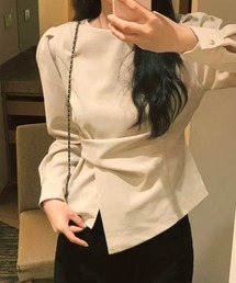 イレギュラーリボンブラウス