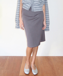 m.m.m（ムー）の「ミディイージースカート_チャコール（スカート）」