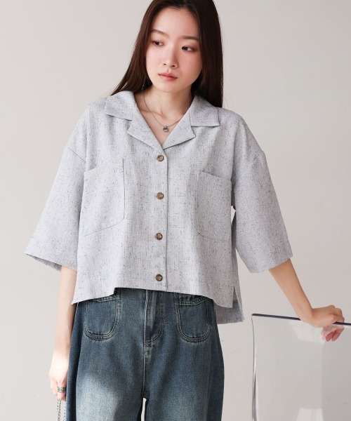 Bab（バブ）の「オープンカラーハーフスリーブシャツ（シャツ/ブラウス・レディース・ブルー/ライトグレー/ベージュ・MEDIUM）」の6枚目の写真