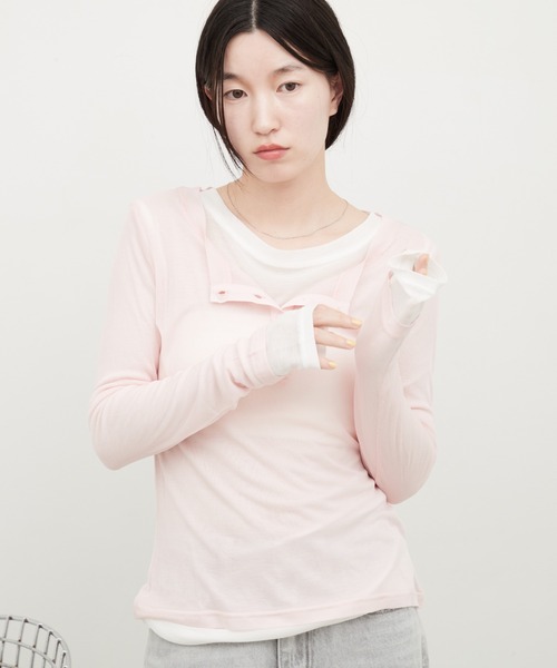 OFROOM(オフルーム)の「Sheer Layered Henley Top|シアーヘンリーネックトップス(Tシャツ/カットソー・レディース・グレー/ホワイト/ピンク/ブルー/ブラック/ネイビー・FREE)」の14枚目の写真