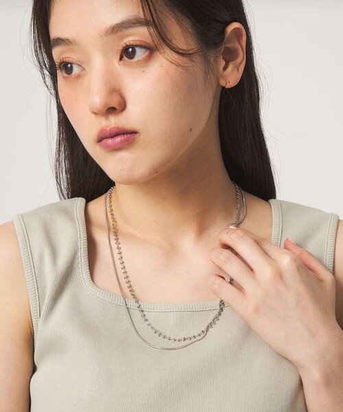 green label relaxing(グリーンレーベルリラクシング)の「3WAY ツブツブ 2連 ネックレス(ネックレス・レディース・シルバー/ゴールド・FREE)」の2枚目の写真