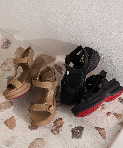 ROPE'(ロペ)の「【NO NAME×前田典子さん(マエノリ)×ROPE’】コンクリートサンダル(サンダル・レディース・ブラック/ベージュ・35/36/37/38)」の3枚目の写真