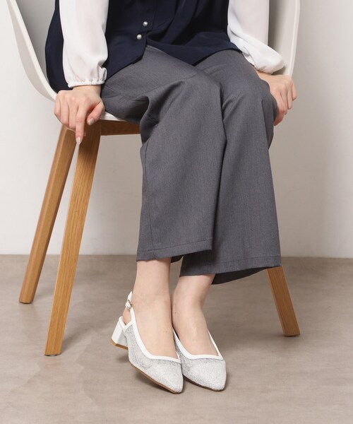 ESPERANZA(エスペランサ)の「ラメチュールバックストラップパンプス(パンプス・レディース・ブラック系8/ブルー系8/ホワイト系9・L/M/S/LL)」の6枚目の写真