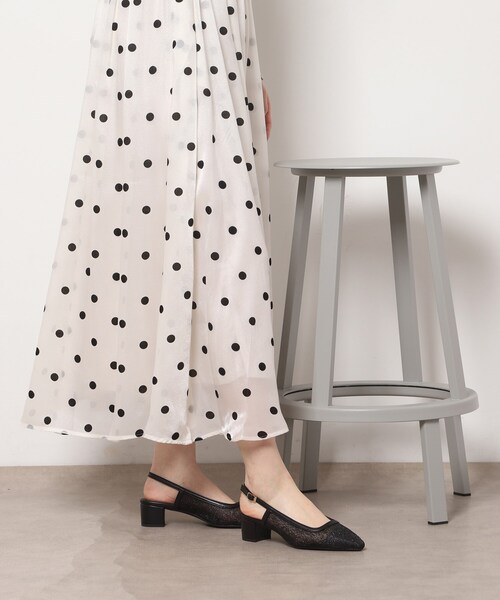 ESPERANZA(エスペランサ)の「ラメチュールバックストラップパンプス(パンプス・レディース・ブラック系8/ブルー系8/ホワイト系9・L/M/S/LL)」の9枚目の写真