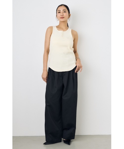 AZUL by moussy(アズールバイマウジー)の「【Dickies×AZUL】ヘンリネークタンクトップ(タンクトップ・レディース・ブラック/オフホワイト/イエロー系その他・FREE)」の9枚目の写真