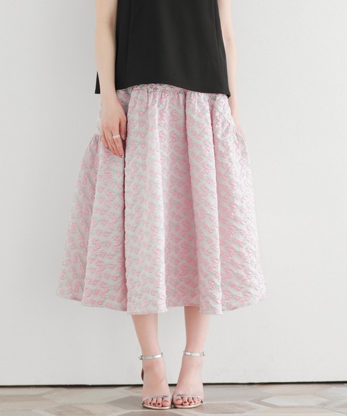 Fit more(フィットモア)の「フラワージャガードフレアスカート(スカート・レディース・ホワイト/ピンク/ブルー・SHORT/LONG)」の13枚目の写真