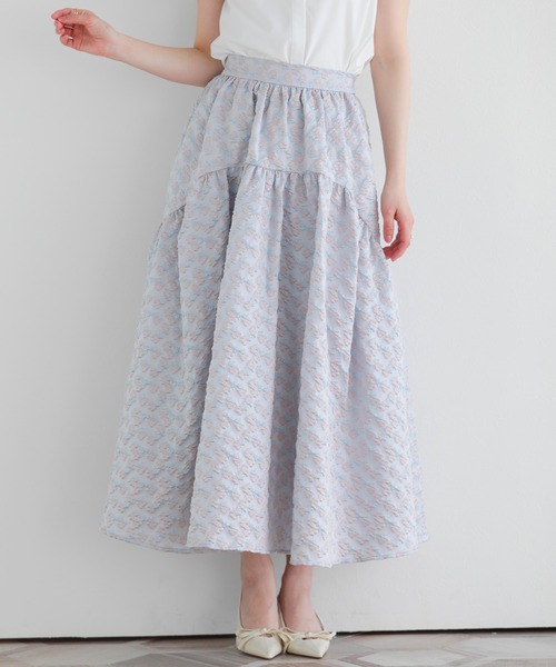 Fit more(フィットモア)の「フラワージャガードフレアスカート(スカート・レディース・ホワイト/ピンク/ブルー・SHORT/LONG)」の16枚目の写真