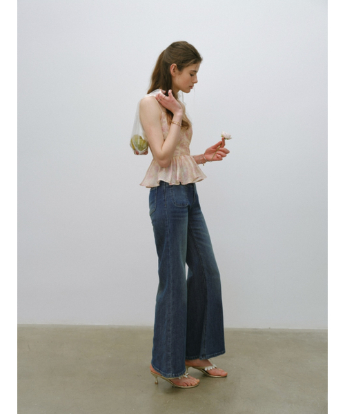 SINCETHEN（シンスゼン）の「ブルーデニムブーツカットパンツ（デニムパンツ・レディース・その他・SMALL/MEDIUM/LARGE）」の2枚目の写真