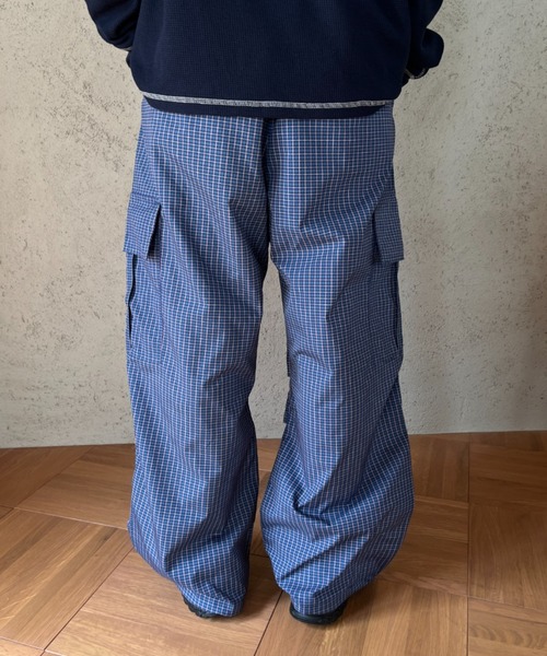 BROKEN BASE(ブロークンベース)の「ナイロンテックアノラックパンツ(カーゴパンツ・メンズ・サックスブルー系/ブルー系/ブラック系/ネイビー/ネイビー系/ブラック/ネイビー系1/サンドベージュ・SMALL/MEDIUM/LARGE)」の20枚目の写真