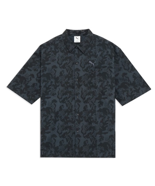 PUMA（プーマ）の「PUMA プーマ メンズ ESS エレベーテッド ウーブン AOP 半袖 Tシャツ SUMMER WOVEN A（その他トップス・メンズ・ブラック/ホワイト/グリーン系その他・MEDIUM/SMALL/XX-LARGE/X-LARGE/LARGE）」の2枚目の写真