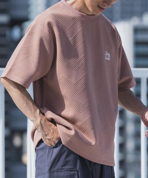 ITEMS URBANRESEARCH(アイテムズ アーバンリサーチ)の「刺繍ジャカードクールタッチ半袖トップス(Tシャツ/カットソー・メンズ・ピンクベージュ/ブラック/ブルー系その他/ホワイト・MEDIUM/LARGE)」の12枚目の写真