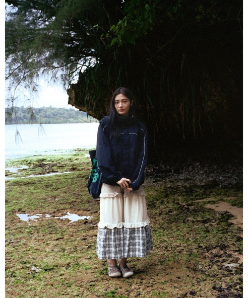 SUNLOVE(サンラブ)の「W Frill Long Skirt(スカート・レディース・ネイビー/ブラック/アイボリー・S/M)」の19枚目の写真
