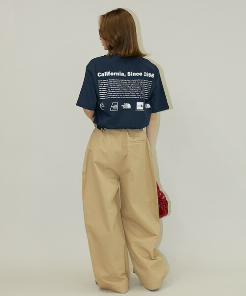 THE NORTH FACE（ザノースフェイス）の「THE NORTH FACE/ザ・ノース・フェイス Short Sleeve Historical Logo Tee/ショートスリーブ ヒストリカル ロゴ Tシャツ (NT32407)　限定展開（Tシャツ/カットソー・メンズ・ネイビー/ホワイト/ライトグレー/ブラック・MEDIUM/SMALL/X-LARGE/LARGE）」の12枚目の写真