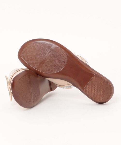 ITALIAN SHOEMAKERS(イタリアンシューメーカー)の「【ITALIAN SHOEMAKERS】ビジューストラップトングサンダル(962326)(サンダル・レディース・シルバー/ブラック/ベージュ・38/36/37/35/39)」の5枚目の写真