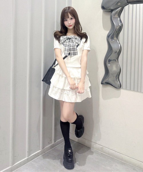 one way(ワンウェイ)の「フロントリボン半袖トップス(Tシャツ/カットソー・レディース・ピンク系その他/ブラック系その他/ホワイト系その他/ブルー系その他/ホワイト系その他2・FREE)」の14枚目の写真