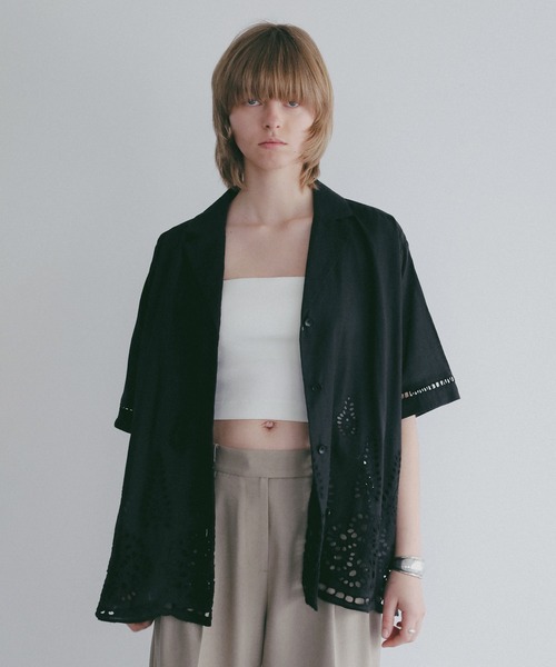 MANOF(マノフ)の「CUT WORK LACE SHIRT(シャツ/ブラウス・レディース・ホワイト/ブラック・F)」の4枚目の写真