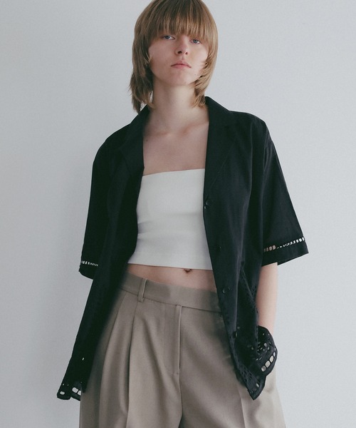 MANOF(マノフ)の「CUT WORK LACE SHIRT(シャツ/ブラウス・レディース・ホワイト/ブラック・F)」の3枚目の写真