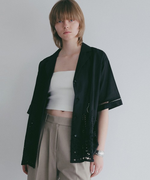 MANOF(マノフ)の「CUT WORK LACE SHIRT(シャツ/ブラウス・レディース・ホワイト/ブラック・F)」の5枚目の写真