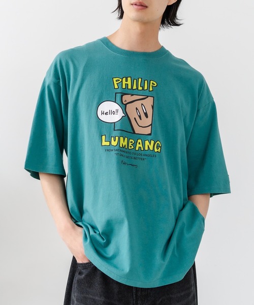 Philip Lumbang(フィリップランバン)の「【Philip Lumbang/フィリップランバン】【ゆったりリラックスフィット】バックプリントTシャツ 綿100% ユニセックス ビッグシルエット ストリート 韓国風 メンズライク(Tシャツ/カットソー・メンズ・ブラック系その他/ホワイト系その他2/ブラック系その他3/グリーン系その他2・LARGE/MEDIUM/X-LARGE)」の4枚目の写真