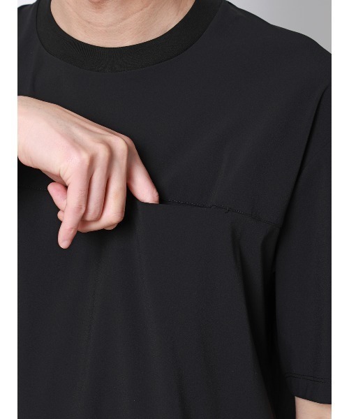 FLAT(フラット)の「FLAT/Tシャツ/半袖/接触冷感/ナイロンスムース/無地(Tシャツ/カットソー・メンズ・ブラック/サックスブルー/ライトグレー・S/M/L)」の9枚目の写真