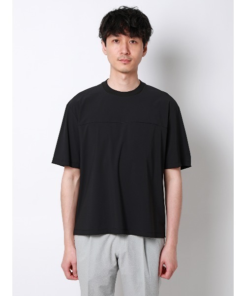FLAT(フラット)の「FLAT/Tシャツ/半袖/接触冷感/ナイロンスムース/無地(Tシャツ/カットソー・メンズ・ブラック/サックスブルー/ライトグレー・S/M/L)」の4枚目の写真