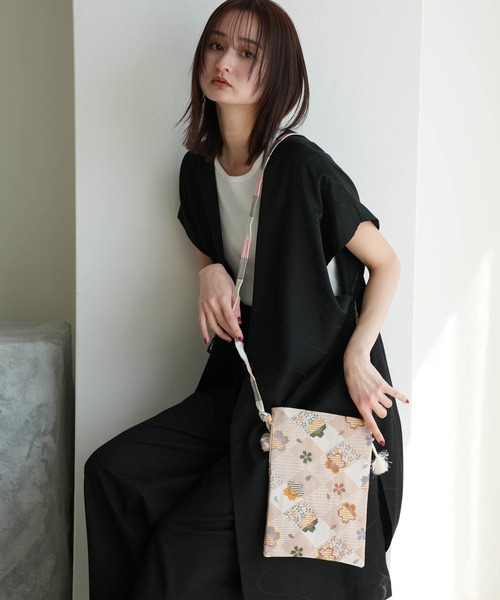 utatane(ウタタネ)の「帯リメイク maison utatane ショルダーバッグ 静寂の春景(ショルダーバッグ・レディース・ピンク・FREE)」の2枚目の写真