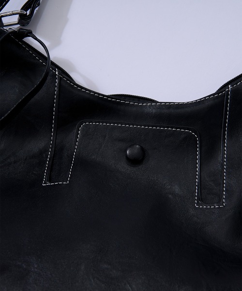 Ellno Loset(エルノロゼット)の「3way shoulder bag/3wayショルダーバッグ(ショルダーバッグ・メンズ・ブラック/キャメル・FREE)」の6枚目の写真