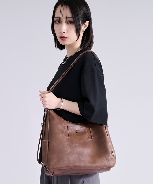 Ellno Loset(エルノロゼット)の「3way shoulder bag/3wayショルダーバッグ(ショルダーバッグ・メンズ・ブラック/キャメル・FREE)」の15枚目の写真
