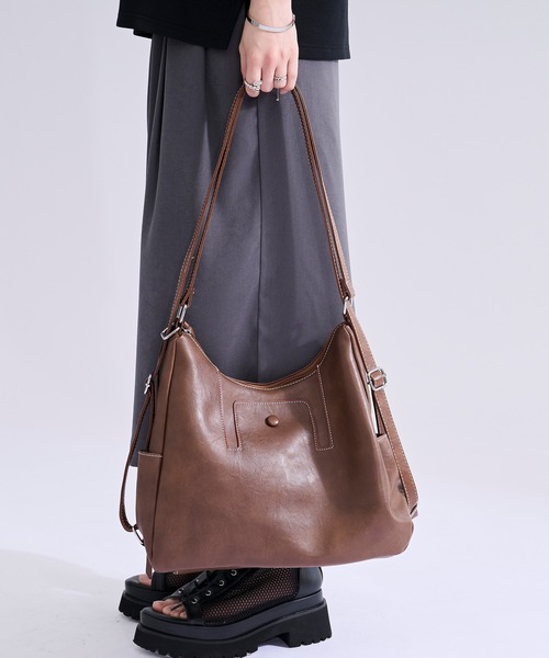 Ellno Loset(エルノロゼット)の「3way shoulder bag/3wayショルダーバッグ(ショルダーバッグ・メンズ・ブラック/キャメル・FREE)」の17枚目の写真